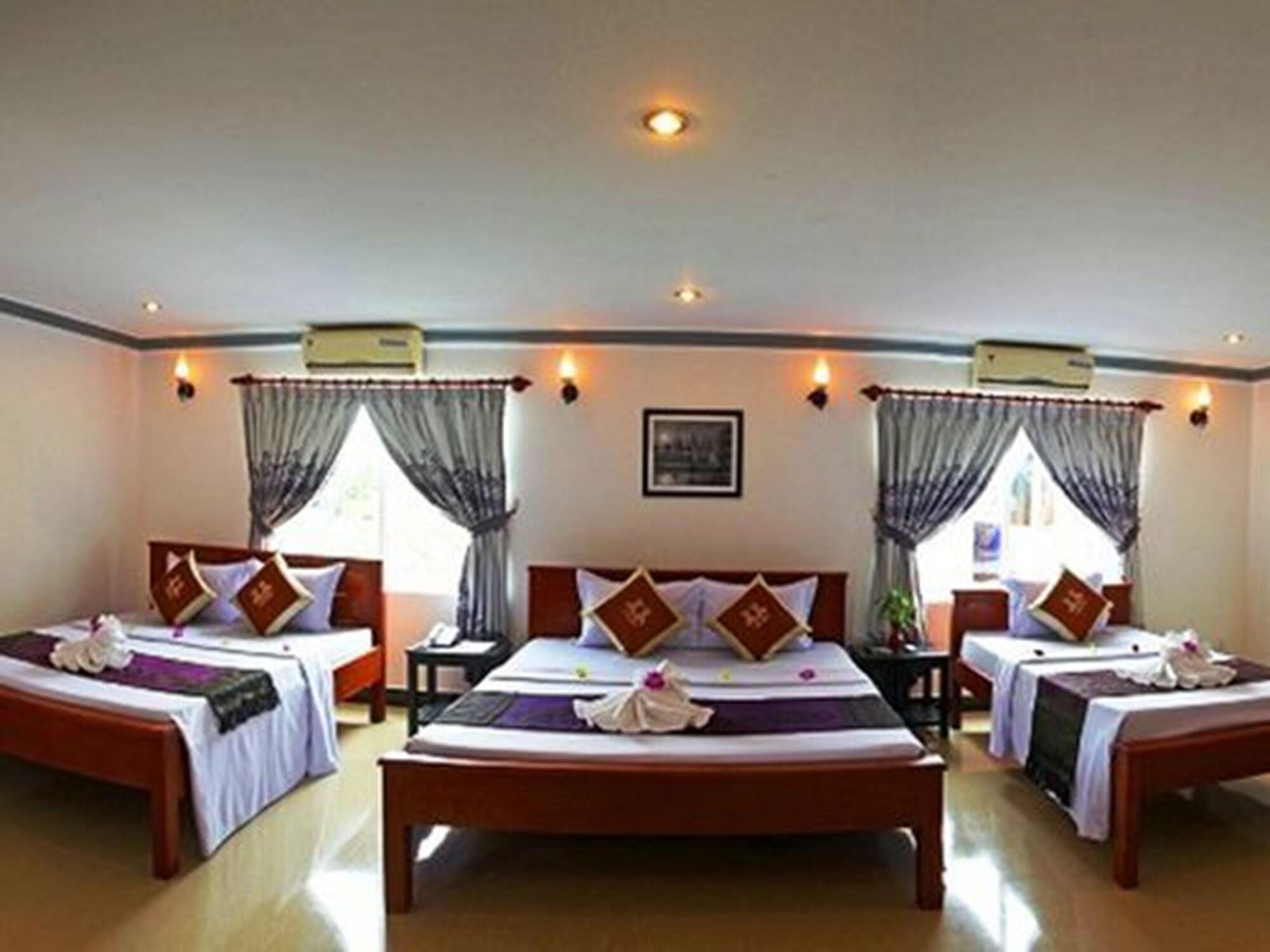 Parent Heritage Angkor Villa Сіємреап Екстер'єр фото